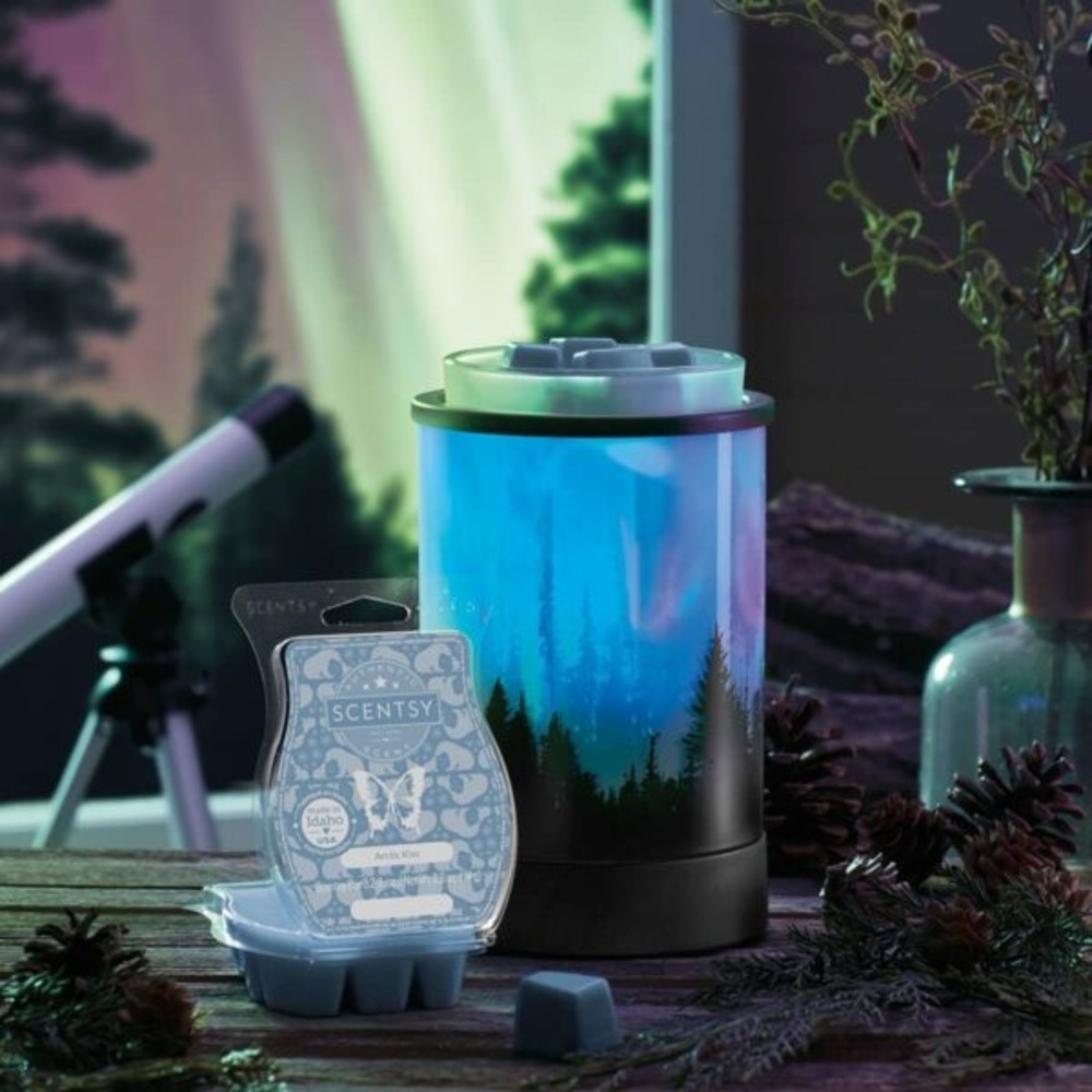 Scentsy Blue Forest Wax Warmer